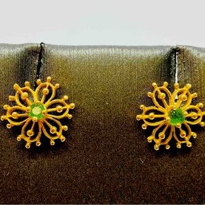 Amazing Emerald and 14k gold earrings!